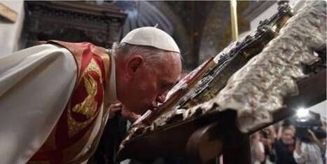 Le pape dénonce le "génocide" des Arméniens devant leur président | Autour du Centenaire 14-18 | Scoop.it