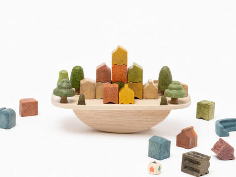 5 Toys Made From Mushrooms, Rice Husks, and Wood That Replace Plastic - Yanko Design | Eco-conception | Scoop.it