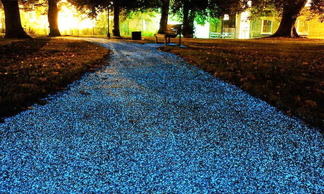 Une alternative écologique aux lampadaires en ville : des chemins lumineux vous guideront à travers la nuit | Landart, art environnemental | Scoop.it