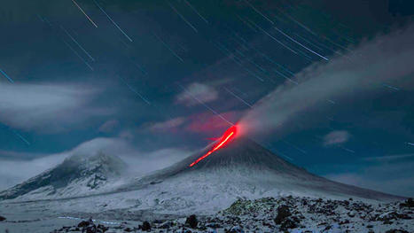 Nouvelle éruption du Klioutchevskoï, au Kamtchatka, volcan le plus actif d'Eurasie (Vidéo) - Russia Beyond FR | Histoires Naturelles | Scoop.it