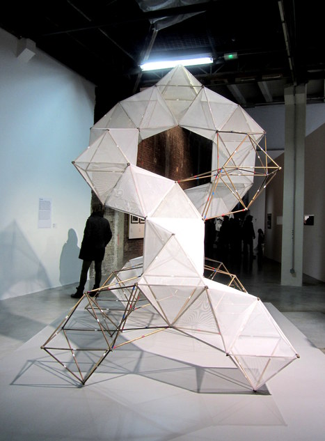 Carlos Espinosa: Atrapanieblas Macrodiamante | Art Installations, Sculpture, Contemporary Art | Scoop.it