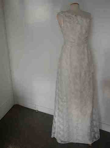 Annonce : Robe de mariée en dentelle - Ile de France - Essonne - Occasion du mariage | Robes de mariée d'occasion | Scoop.it