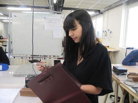 Les artisans du cuir ont leur pôle d’excellence à Pantin | Métiers, emplois et formations dans la filière cuir | Scoop.it